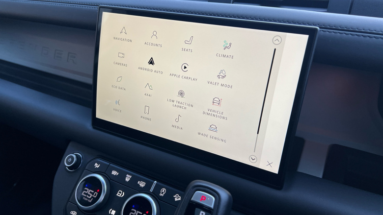 Land Rover Defender 3.0 D250 X-Dynamic HSE 110 5dr Auto Diesel Estate